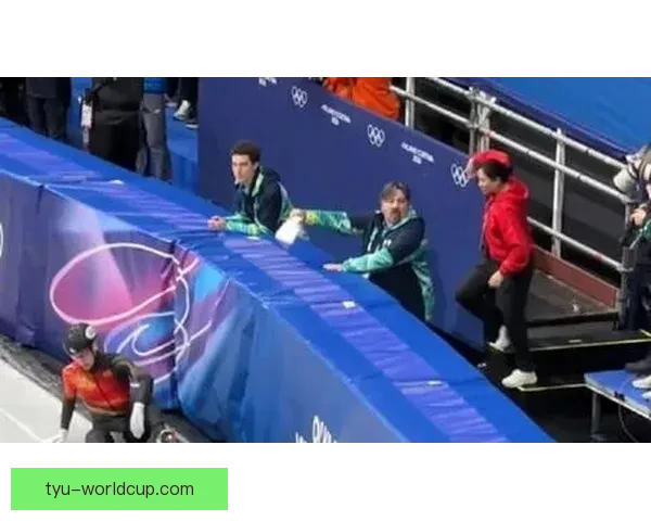 刘少昂男子五百米摔倒无缘决赛 刘少昂男子五百米摔倒无缘决赛